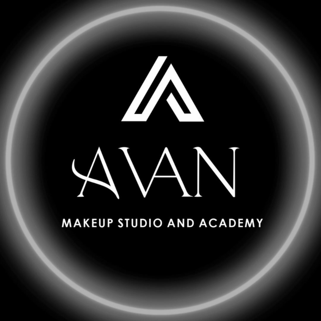 Avan Couture